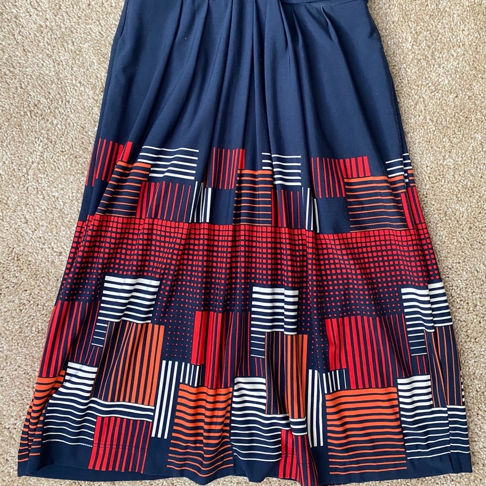 BCBGMaxAzria Navy Blue Pattern Midi Dress - Picture 2 of 8